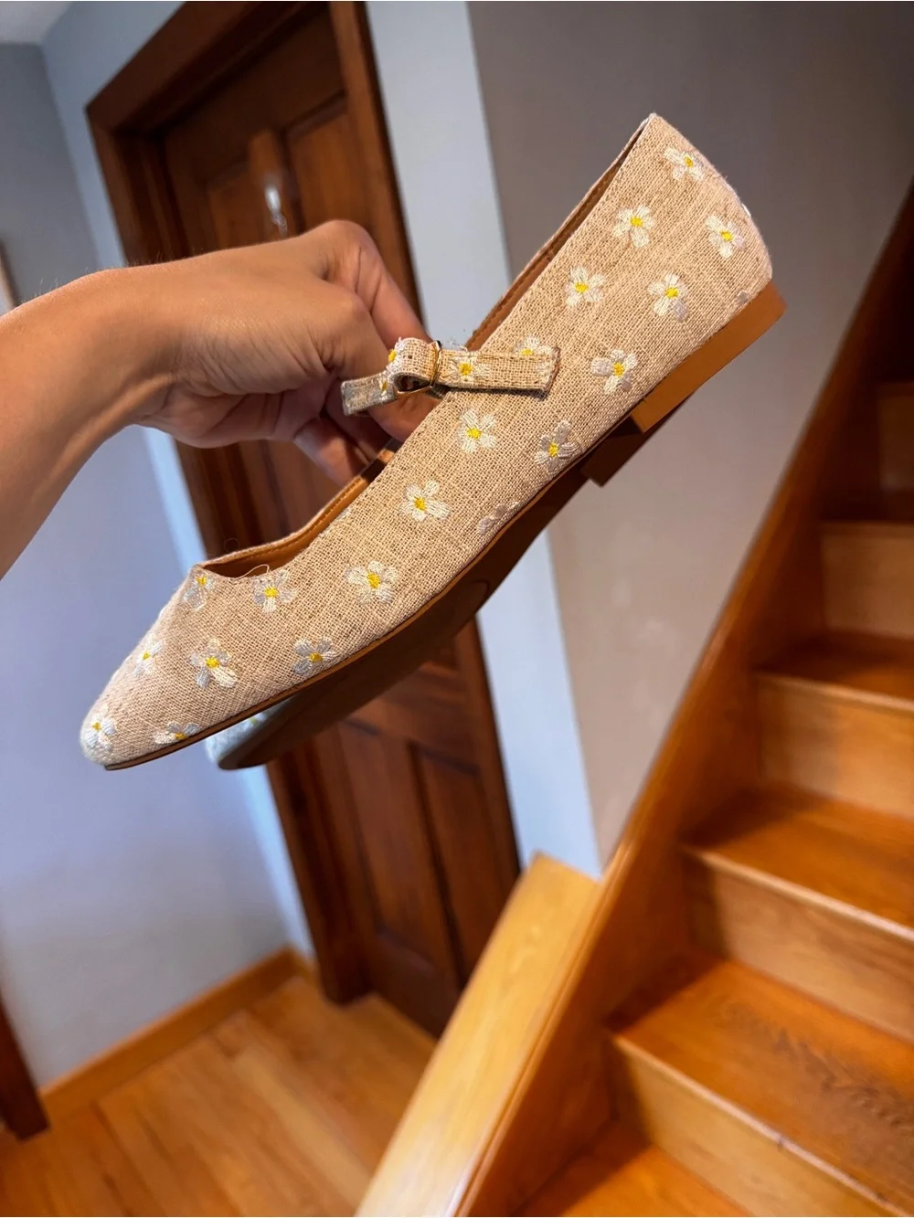 Steve Madden Beige Floral Mary Jane Flats with Ankle Strap